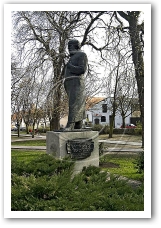 (29/77): Chełmno pomnik - Ludwika Rydygiera