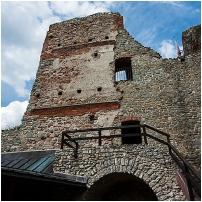 (52/249): Czorsztyn - zamek