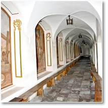 (19/72): Ostroka - zesp klasztorny pobernardyski: koci w. Antoniego, wntrze