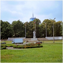 (44/67): Szczecin pomnik Mickiewicza i skwer