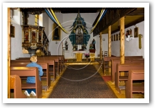 (51/101): Roszczyce kościół wnętrze