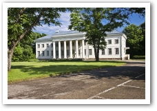 (17/138): Cierkiszki Pałac Mostowskich